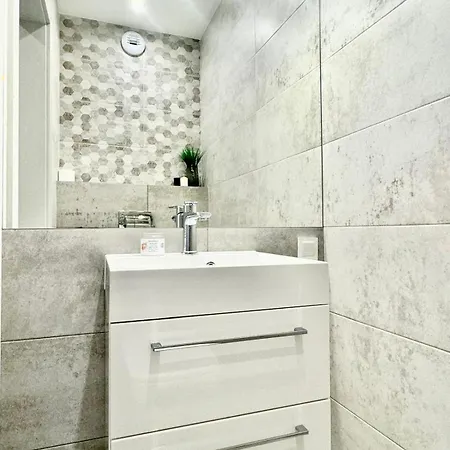 Apartman Grunwald - Ptasia 300m Od Stadionu *