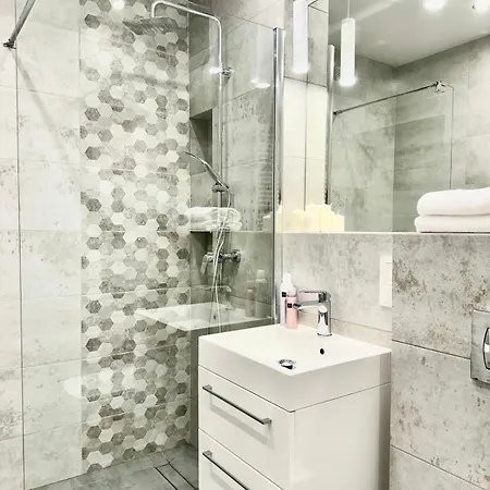 Grunwald - Ptasia 300m Od Stadionu Apartman Poznań